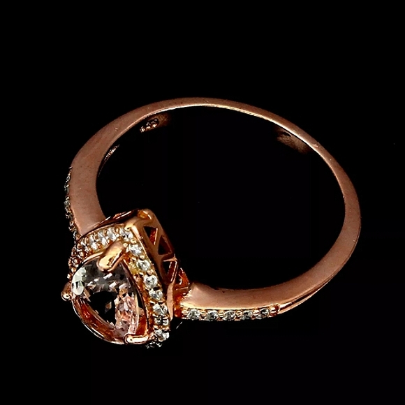 1.6 Natural Morganite Champaign 14K over 925 Ring - Picture 6 of 7